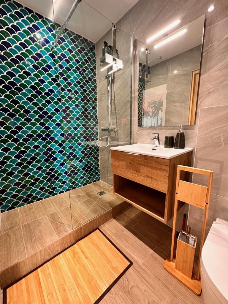 Les Appartements De Nana 8 - Studio Hypercentre, Rue Meynadier, Palais & Plage, Clim, Wifi Cannes Ngoại thất bức ảnh